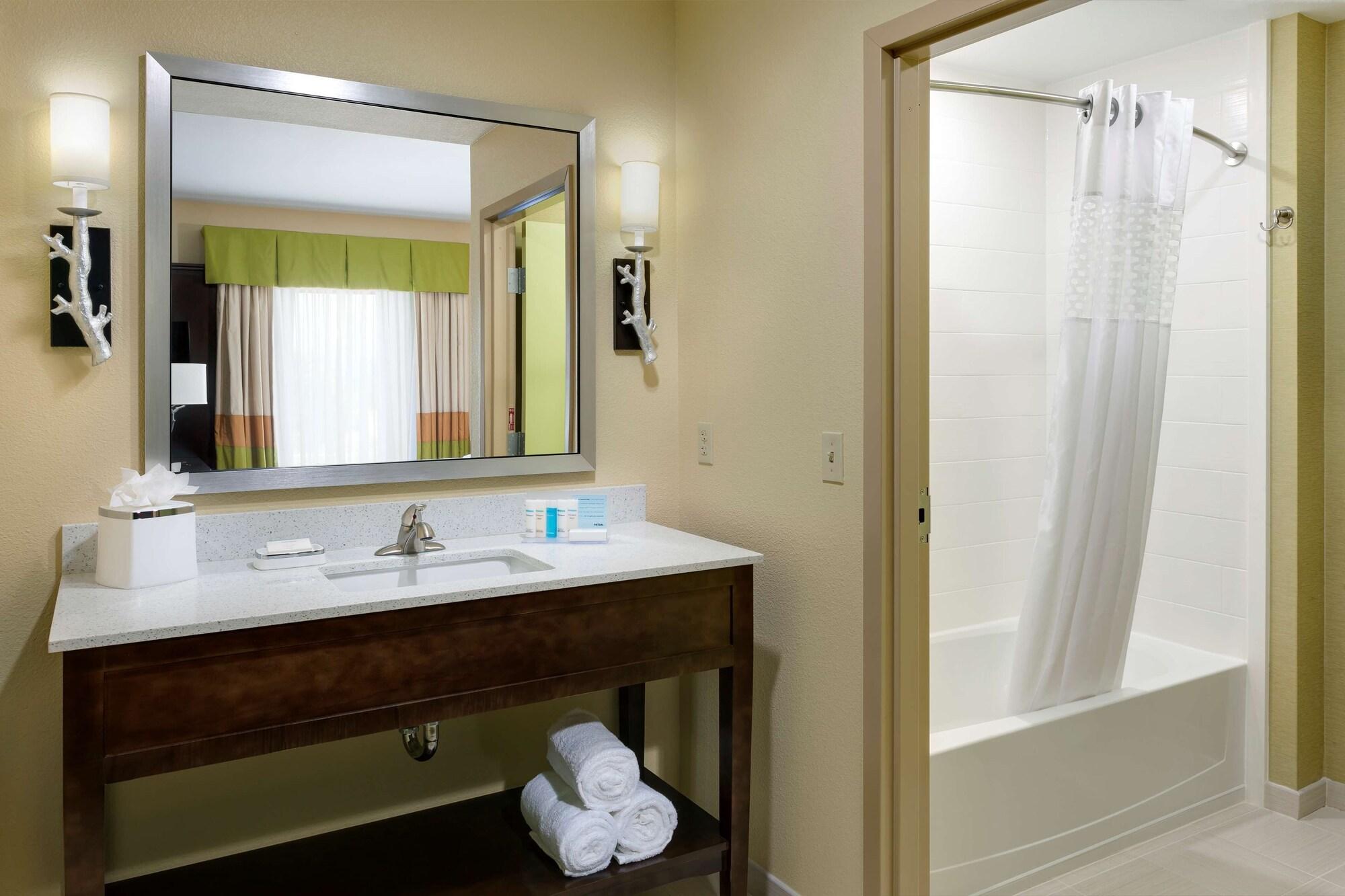 Hampton Inn & Suites Williamsport - Faxon Exit Екстер'єр фото